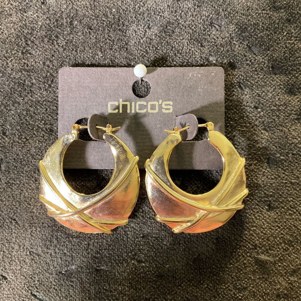 0035-Chico's Gold Textured‎ Hoop Earrings
